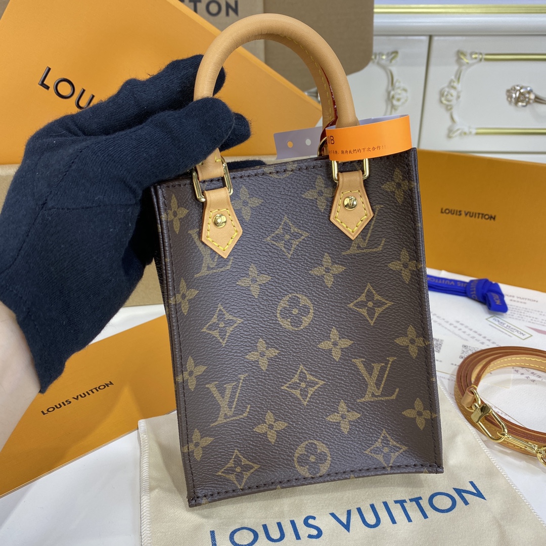 Louis Vuitton PETIT SAC PLAT Handbag Monogram M69442